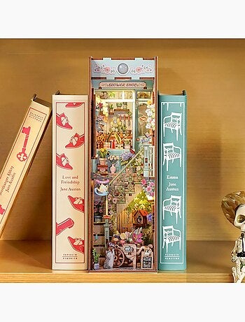 Book Nook Fleuriste