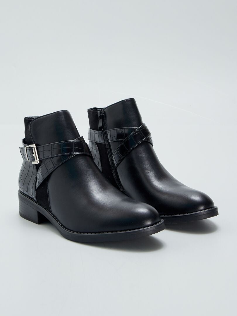 Boots avec boucles fantaisies noir - Kiabi