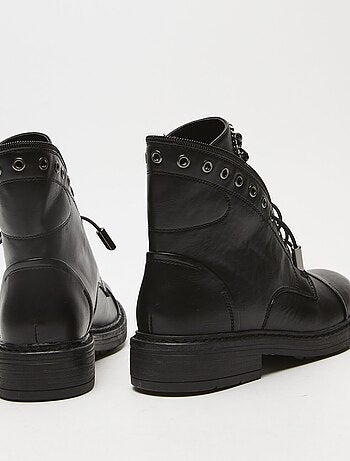 Boots avec clous BATA