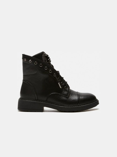 Boots avec clous BATA - Kiabi