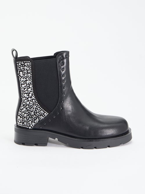Boots avec empiècement clouté et strass - Kiabi Boots avec empiècement clouté et strass - Kiabi