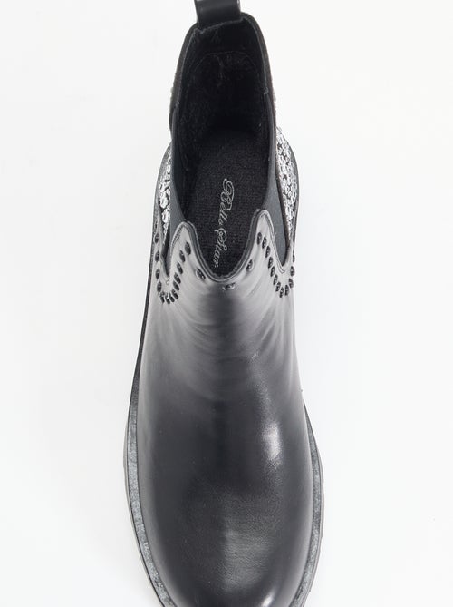 Boots avec empiècement clouté et strass - Kiabi Boots avec empiècement clouté et strass - Kiabi