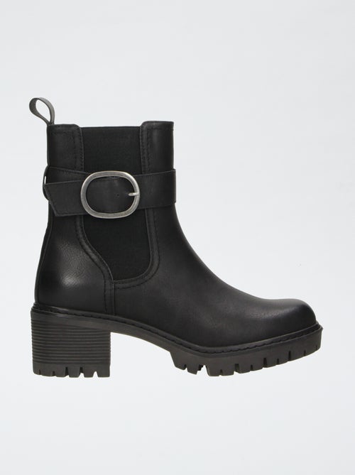 Boots avec semelle crantée - Kiabi Boots avec semelle crantée - Kiabi