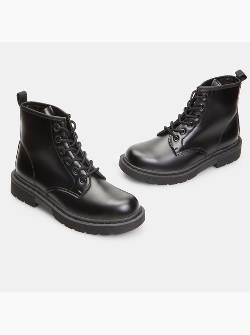 Boots avec semelle simil crantée BATA - Kiabi