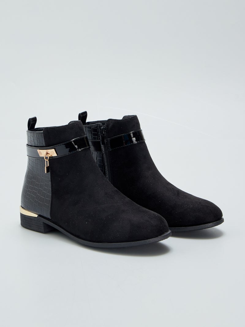 Boots bi-matière avec détails dorés Noir - Kiabi
