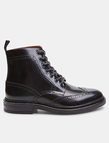 Boots brogue en cuir BATA