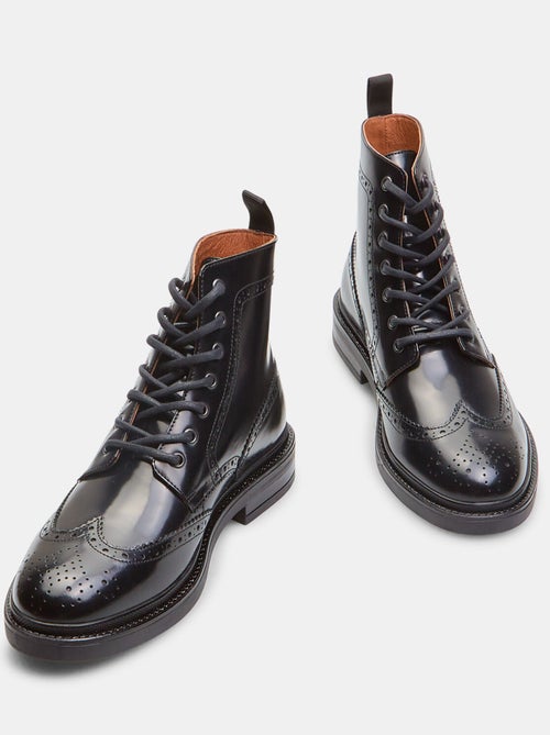Boots brogue en cuir BATA - Kiabi