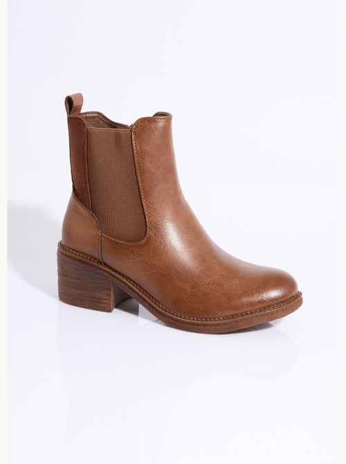 Boots Chelsea à talon et bout rond - AFIBEL - Kiabi Boots Chelsea à talon et bout rond - AFIBEL - Kiabi