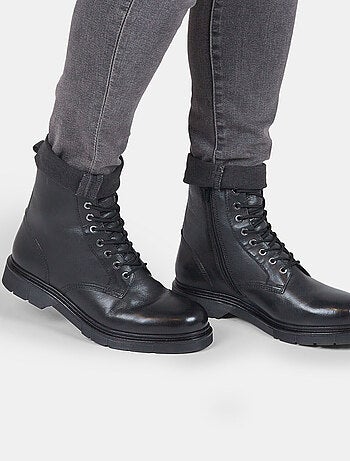 Boots en cuir BATA