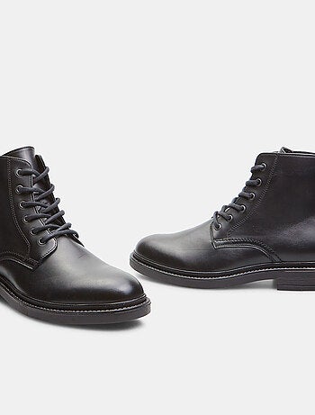 Boots en cuir BATA