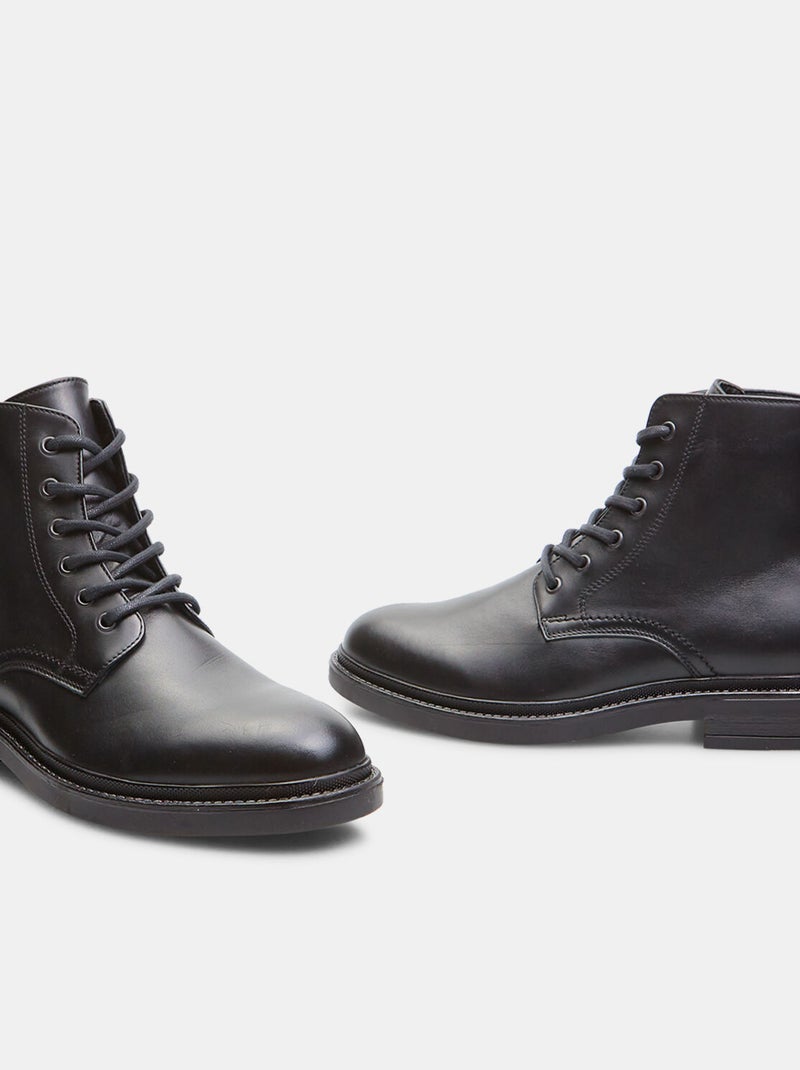 Boots en cuir BATA Noir - Kiabi