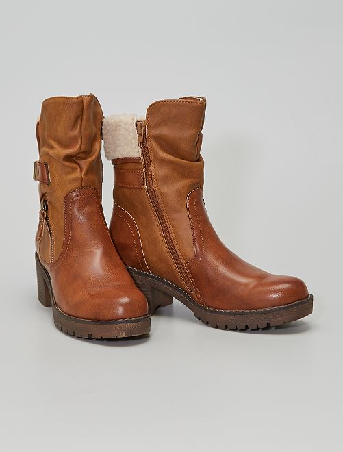 Boots en simili                             marron 
