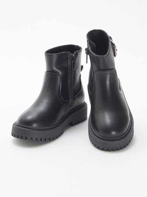 Boots en simili texturée avec boucle métallique fantaisie - Kiabi