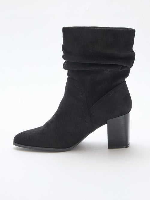 Boots en suédine effet plissé - Kiabi