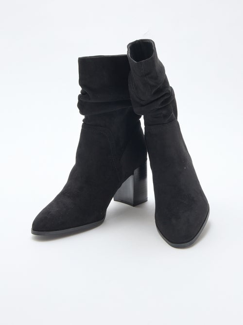Boots en suédine effet plissé - Kiabi