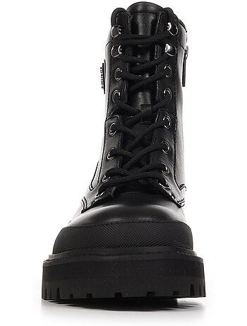 Boots Guess Bada