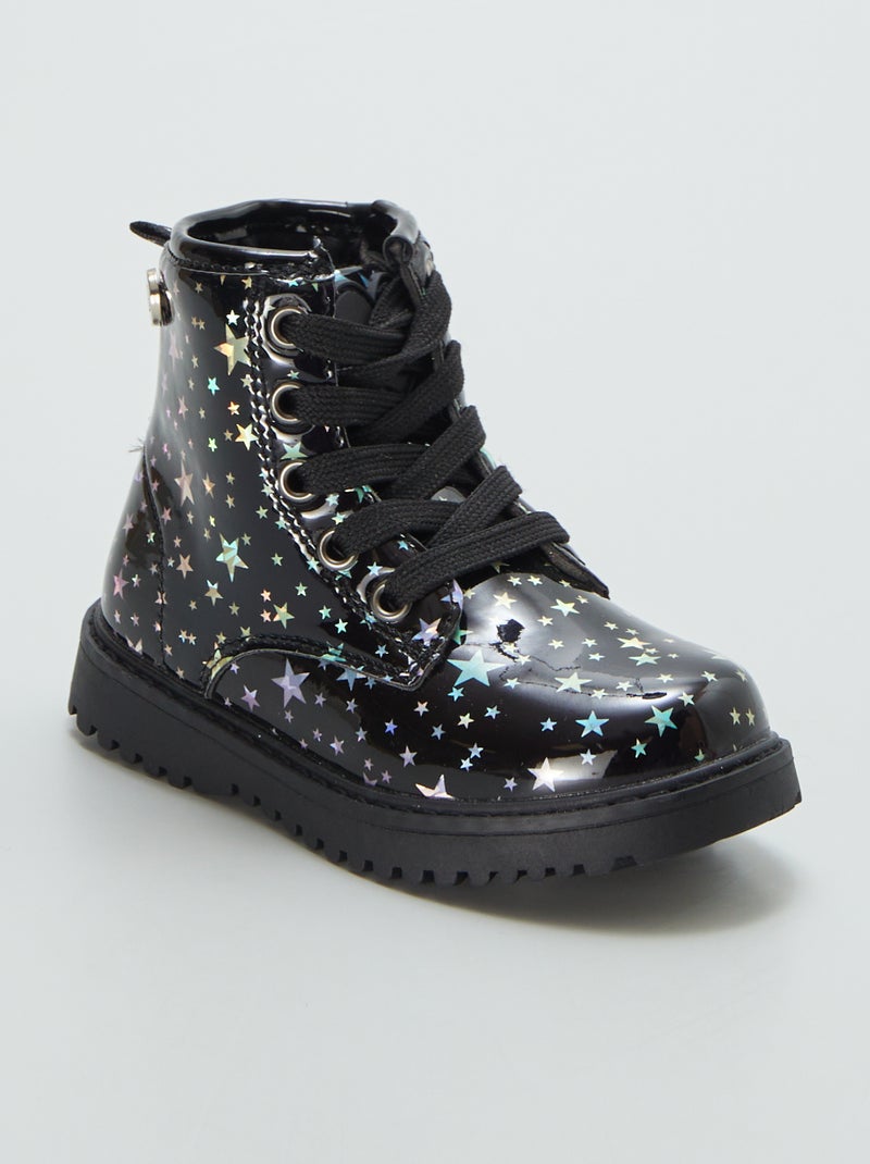 Boots imprimées en simili vernis Noir - Kiabi