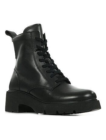 Boots Milah