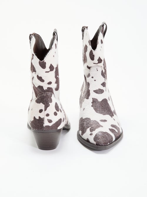 Boots style santiags imitation peau de vache - Kiabi