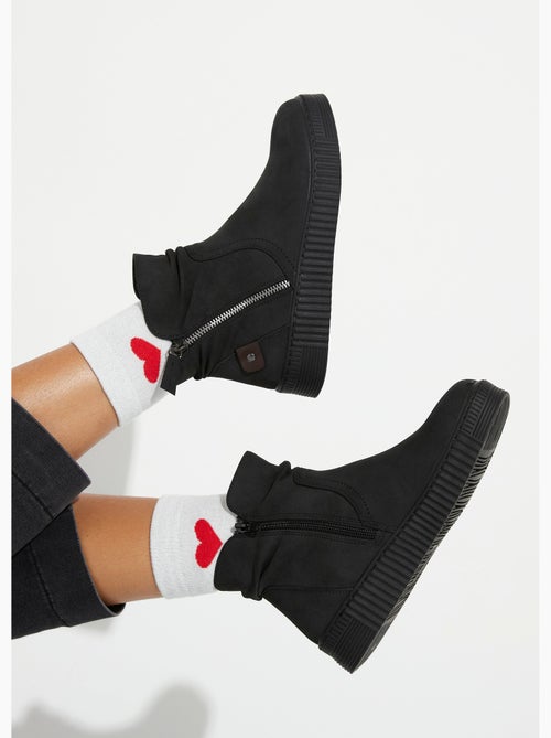 Boots suédées avec semelle compensée - afibel - Kiabi Boots suédées avec semelle compensée - afibel - Kiabi