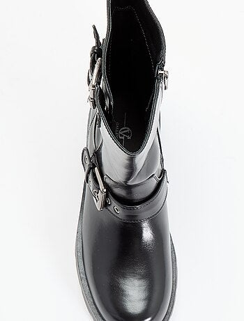 Boots tige haute en simili avec lanière fantaisie
