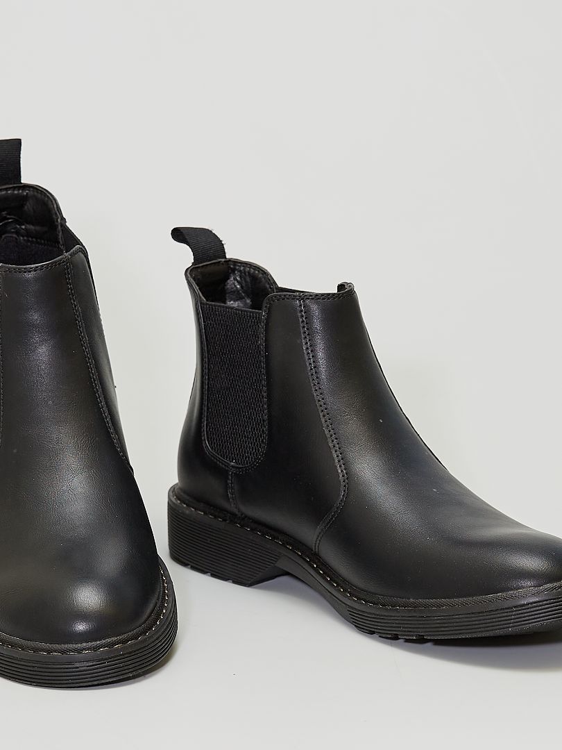 Boots type 'Chelsea' noir Kiabi 32.00€
