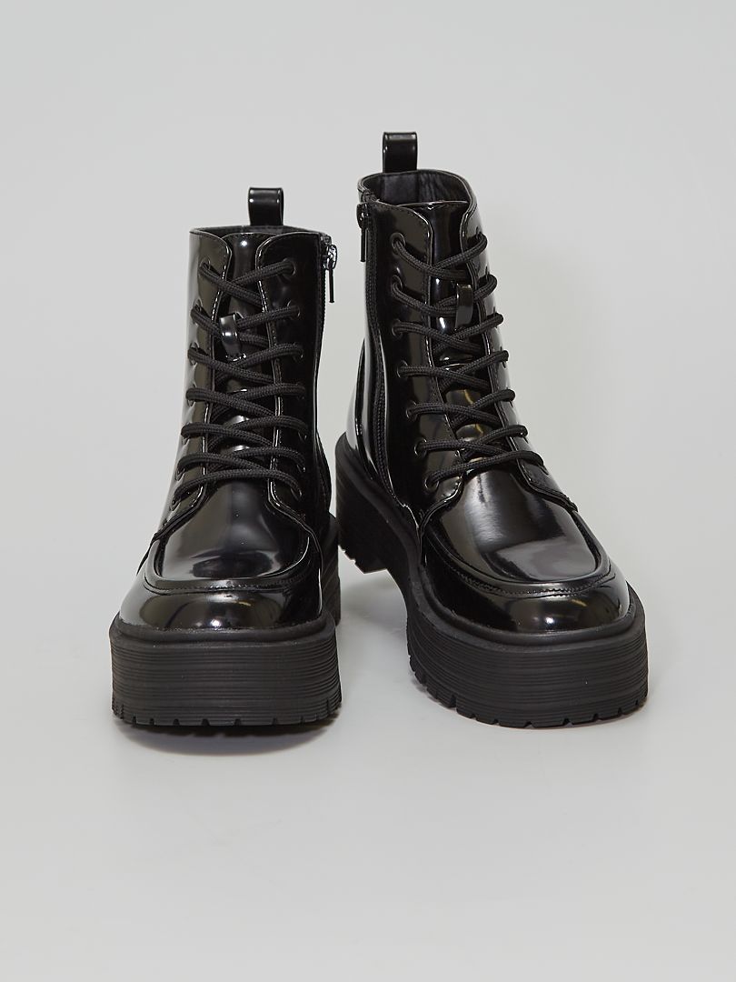 Boots type rangers en simili vernis noir - Kiabi