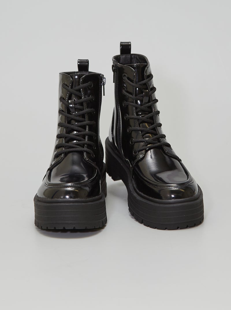 Boots type rangers en simili vernis noir - Kiabi