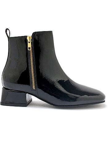 Boots vernies en cuir