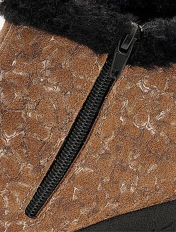 Boots zippées en cuir, largeur confort