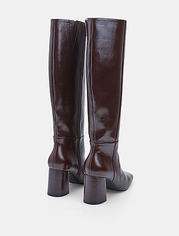 Botte avec talon et fermeture éclair bata