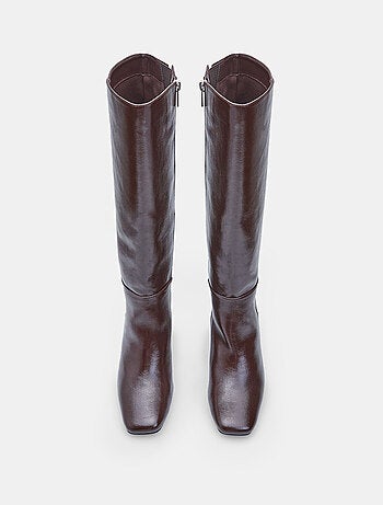 Botte avec talon et fermeture éclair bata
