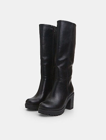 Botte avec talon et semelle track BATA