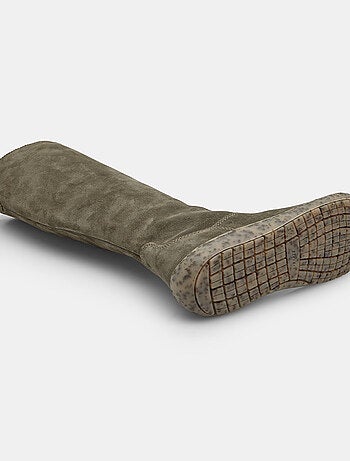 Botte barefoot en daim Bata