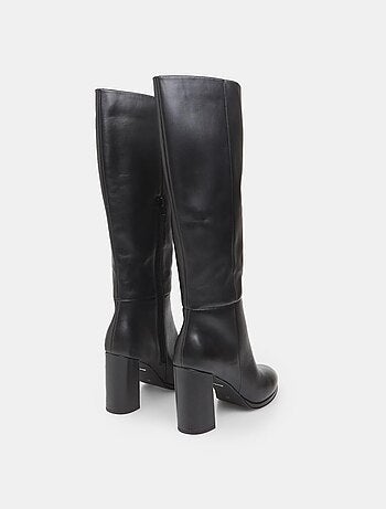 Botte en cuir avec talon BATA