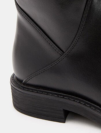 Bottes à hauteur de genou BATA