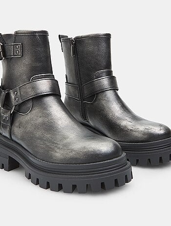 Bottes avec semelle track BATA