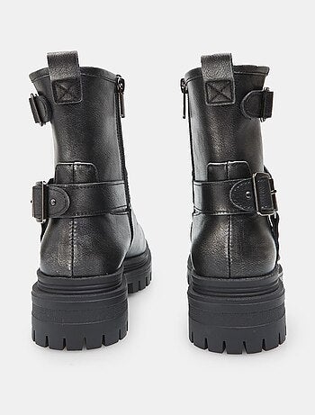 Bottes avec semelle track BATA