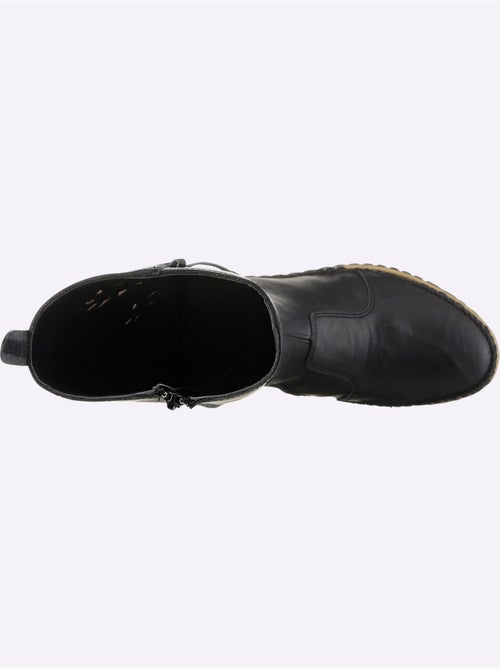 Bottes Cuir Nappa De Vache - Taille Standard - Helline - Kiabi Bottes Cuir Nappa De Vache - Taille Standard - Helline - Kiabi
