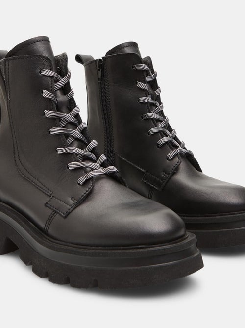 Bottes d'hiver casual confortables Baťa - Kiabi Bottes d'hiver casual confortables Baťa - Kiabi