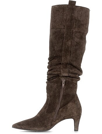 Bottes en cuir velours
