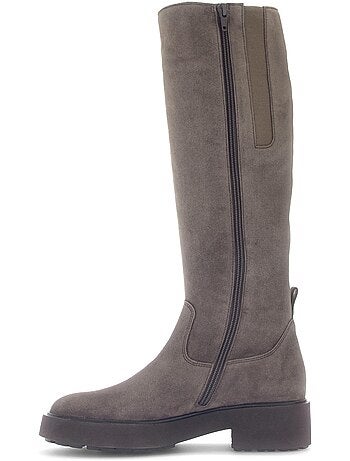 Bottes en cuir velours