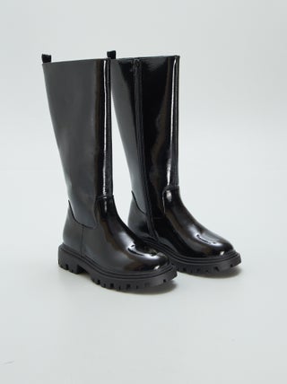 Bottes en simili