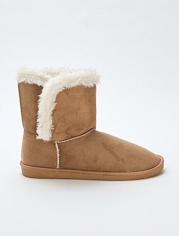 Bottes fourrées mi-hautes