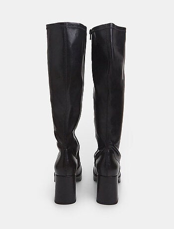 Bottes souples avec large talon et plateau BATA