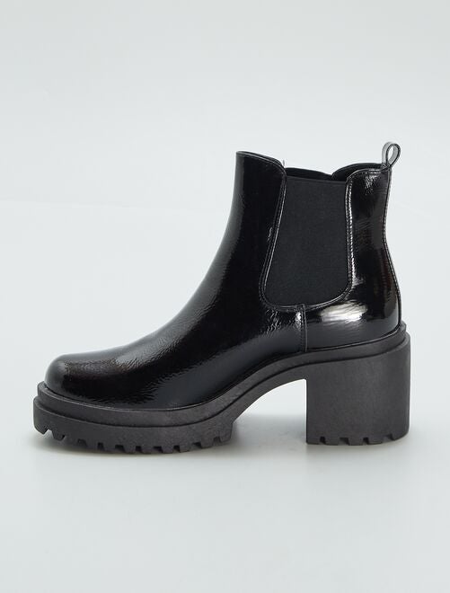chaussure montante daim