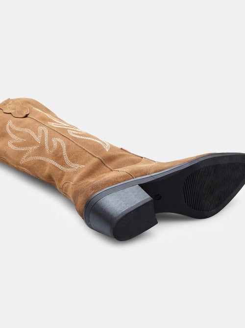 Bottes Western en daim confortables BATA - Kiabi Bottes Western en daim confortables BATA - Kiabi