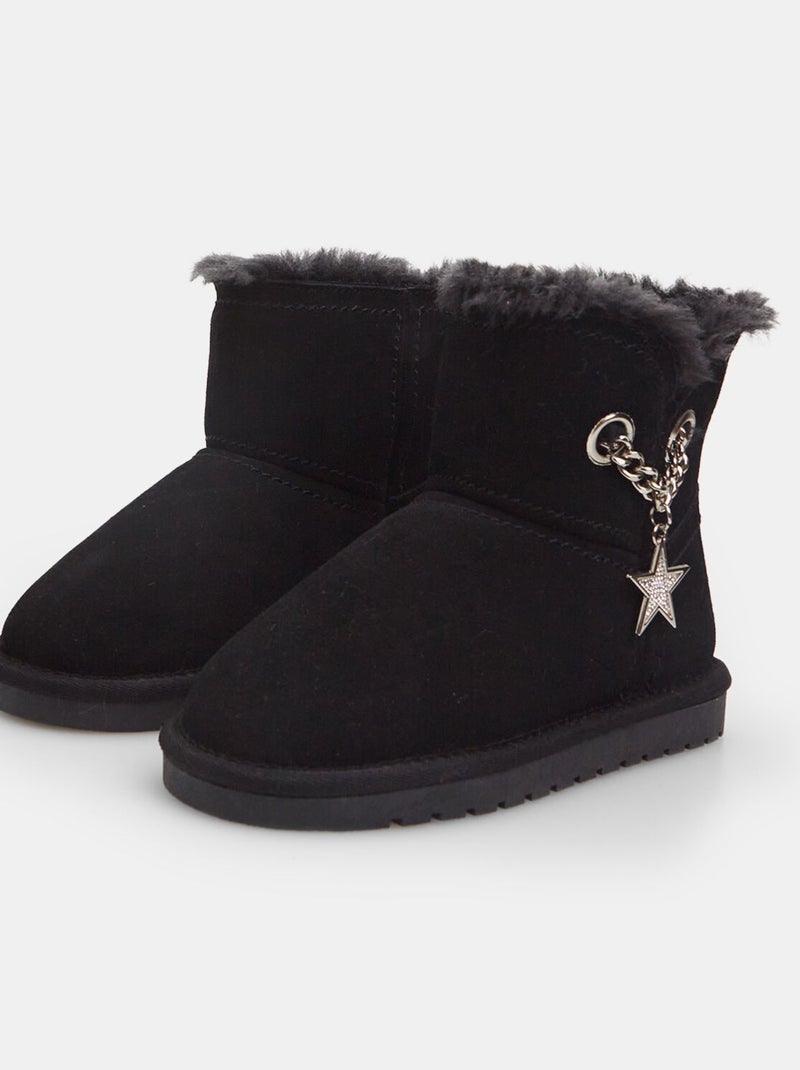 Bottillons en suède avec chaîne et étoile BATA Noir - Kiabi