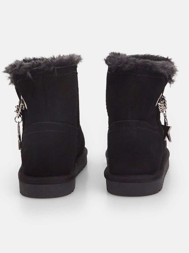Bottillons en suède avec chaîne et étoile BATA Noir - Kiabi
