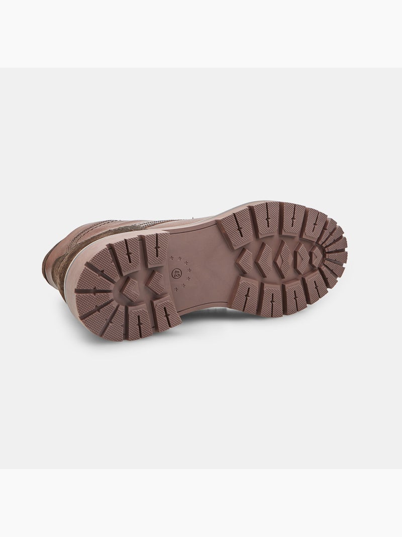 Bottine à lacets en cuir bata Marron - Kiabi